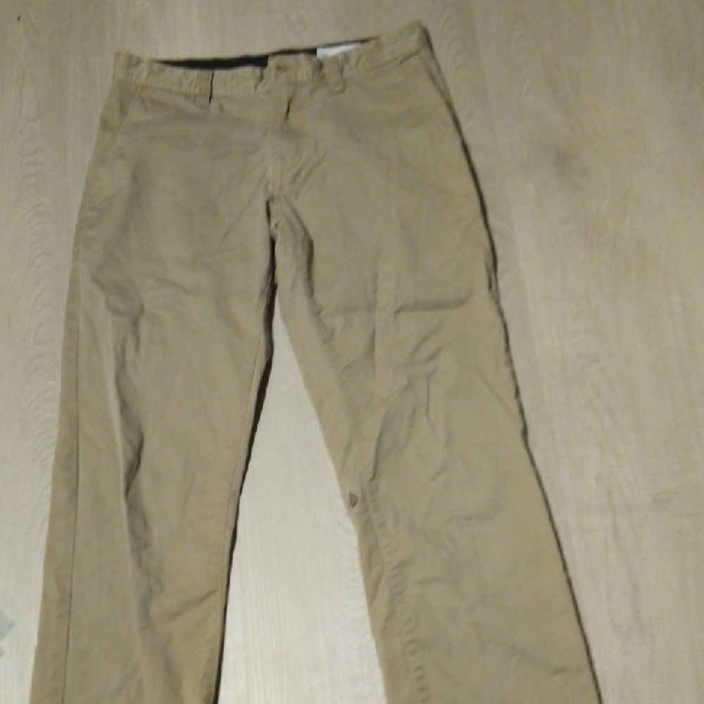 Volcom Tan Chinos Classic Straight-Leg